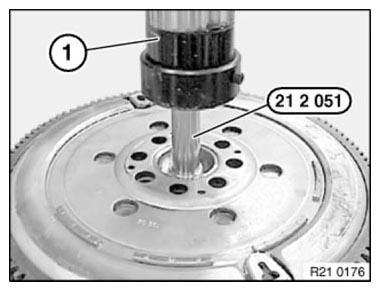 Clutch With Driving Disc